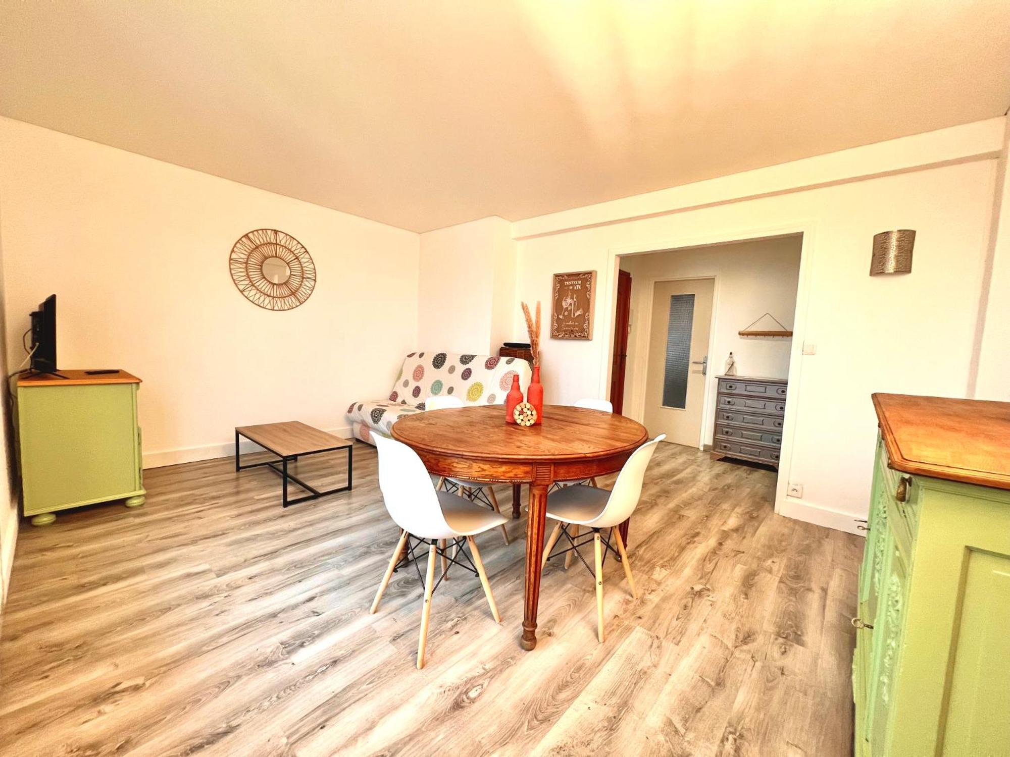 Appartement Proche Gare, 6 Voyageurs Et Stationnement Gratuit Reims Exteriör bild